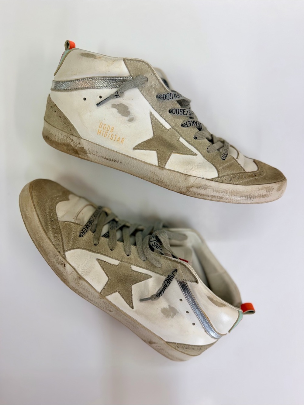 Golden Goose Kids Mid-Top Sneakers in White and Beige with Star Detail